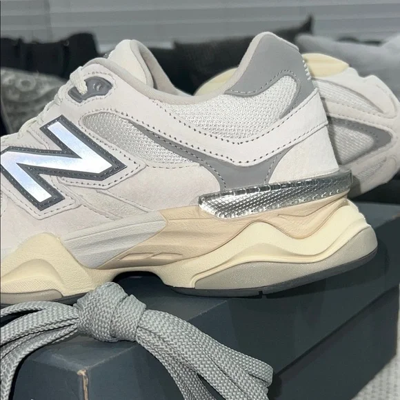 New Balance 9060 in Gray and Cream - Picture 4 of 9